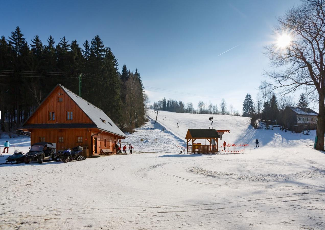 Отель X-Park Frantiskov Jindrichov Экстерьер фото